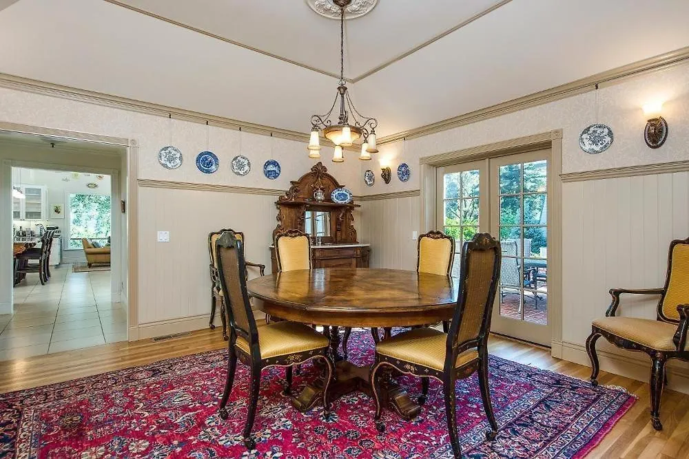 Healdsburg Riverstone Estate, Sleeps 12, Pool Spa, Wifi, Fire Pit Estate-1