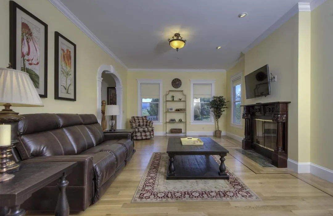 Pinot Hill, 4Bd 2,5 Ba, Healdsburg, Spa, Bbq, Bocce, Fire Pit Home-1
