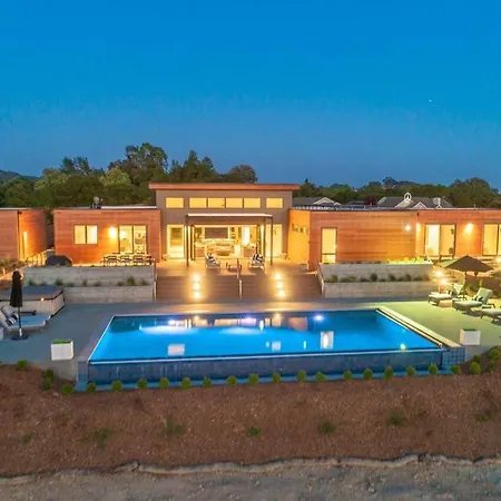 Xanadu Healdsburg - A Wine Country Escape-2