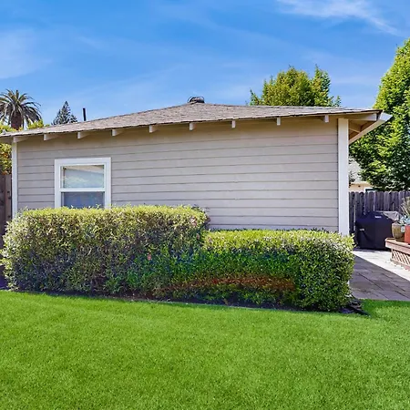 Modern Wine Country Charmer-3
